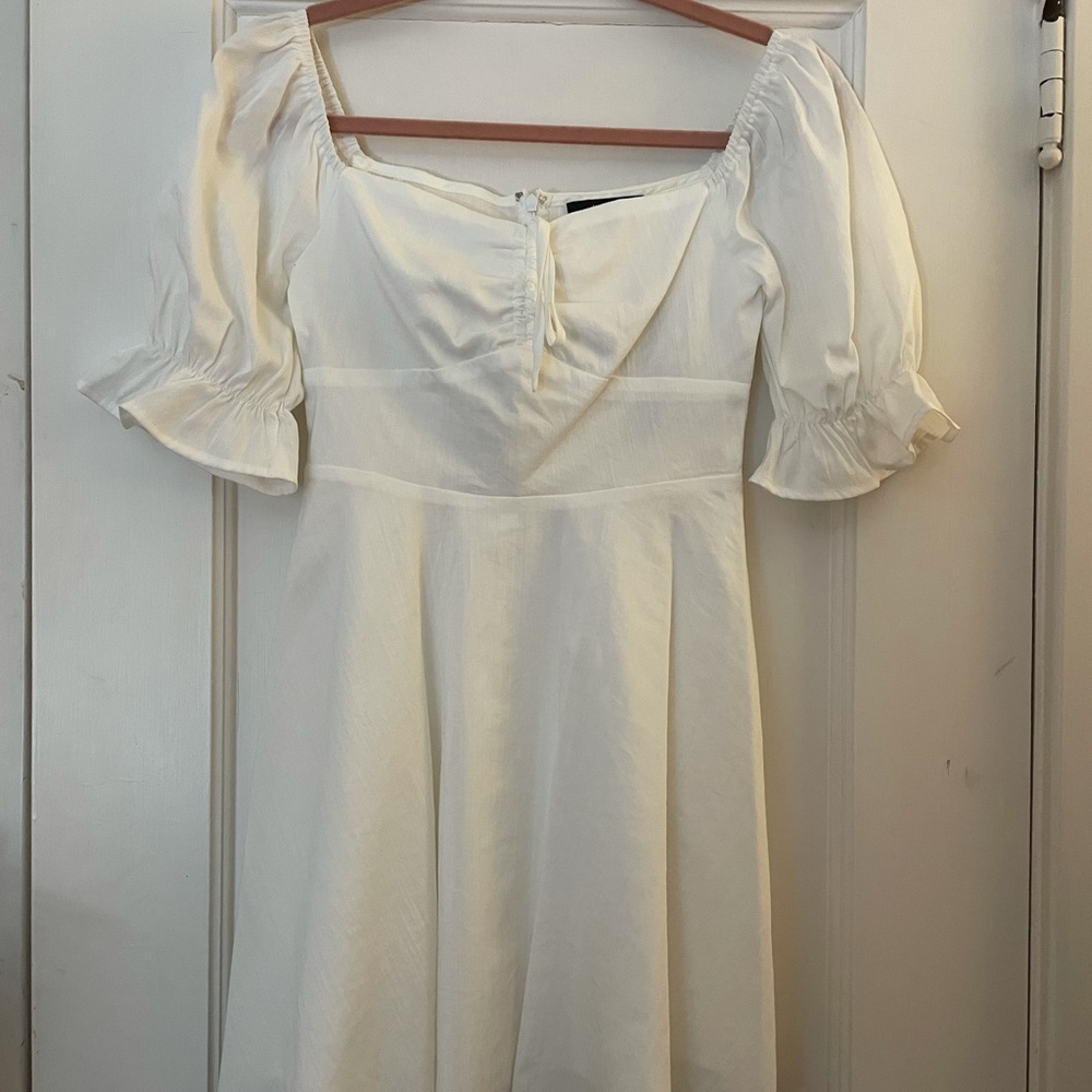 Lulus NWT white puff sleeve mini dress